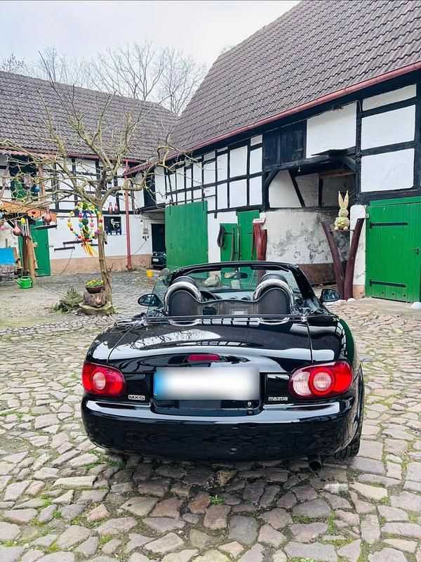 Usata Mazda MX5 140 CV (102 kW) 2003 Nero Cabrio