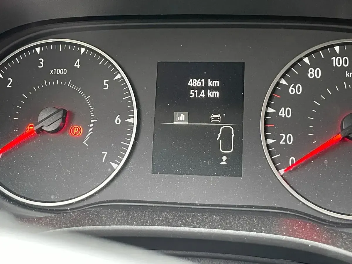 Gebraucht Dacia Jogger Extreme 101 PS (74 kW) 2025 Grau Van / Kleinbus