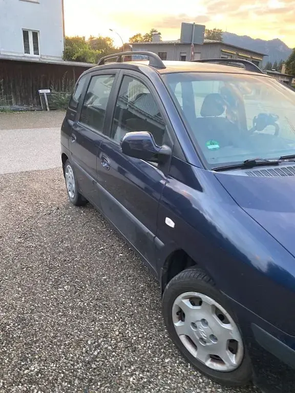 Gebraucht Hyundai Matrix GLS 122 PS (89 kW) 2005 Grau Van / Kleinbus