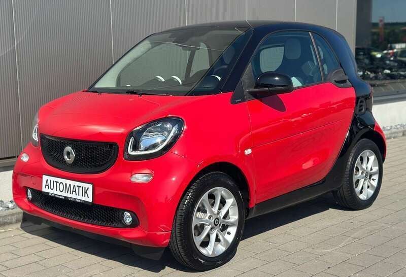 Nachtschwarz Gebraucht 2016 Smart ForTwo Coupé Basis Kleinwagen | 9.370 € (Guter Preis) - Bild 1/4