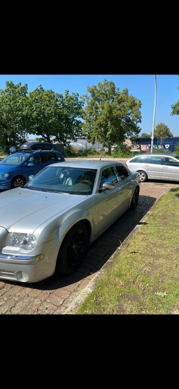 Silber Gebraucht 2006 Chrysler 300C Limousine | 4.850 € (Superpreis) - Bild 1/4