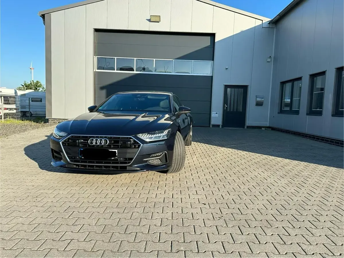 Gebraucht Audi A7 Sportback S-Line 204 PS (150 kW) 2022 Blau Kleinwagen