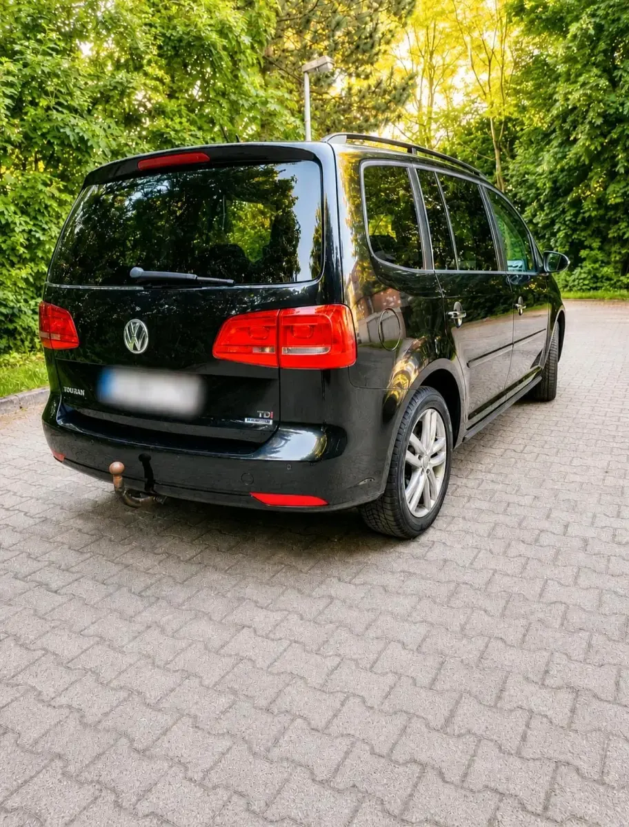 Usata VW Touran 105 CV (77 kW) 2015 Nero Monovolume