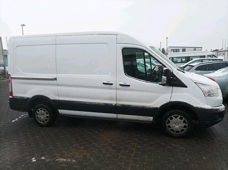 Gebraucht Ford Transit 125 PS (91 kW) 2016 Weiß Van / Kleinbus