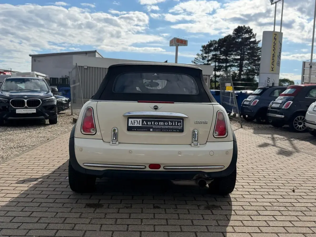 Gebraucht Mini Cooper Cabriolet Chili 116 PS (85 kW) 2008 Weiß Cabrio