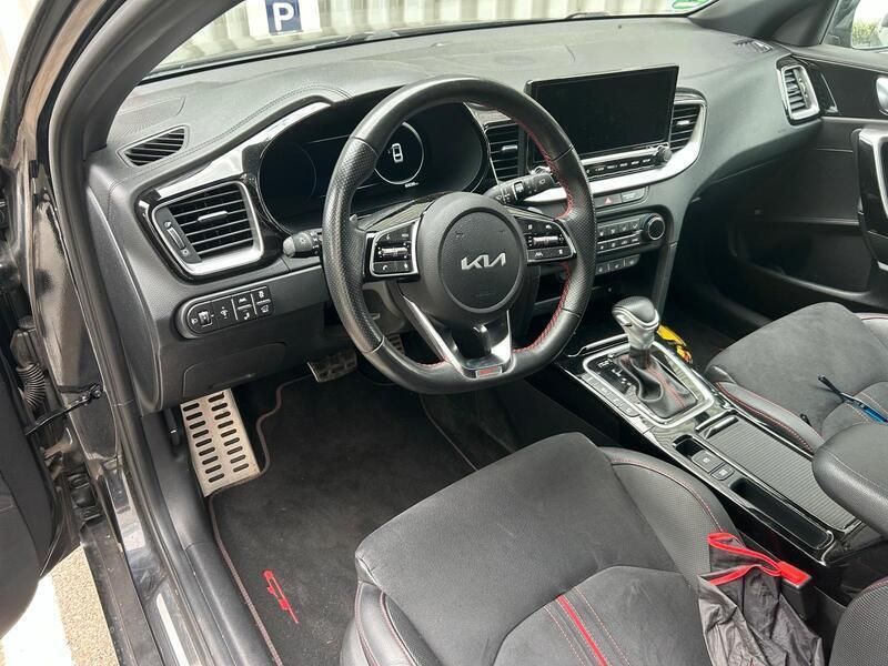 Schwarz Gebraucht 2022 Kia ProCeed GT 2 Kleinwagen | 25.600 € (Fairer Preis) - Bild 1/3