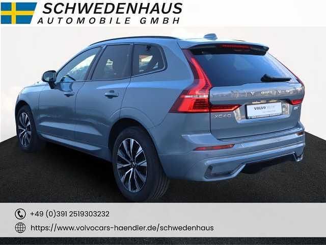 Gebraucht Volvo XC60 Plus 250 PS (183 kW) 2023 Grau SUV