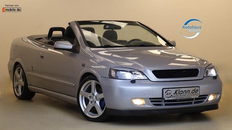 Gebraucht Opel Astra Cabriolet 147 PS (108 kW) 2002 Silber Cabrio