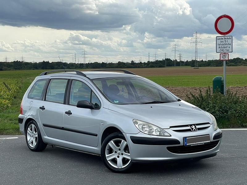Silber Gebraucht 2005 Peugeot 307 Kombi | 1.500 € (Fairer Preis) - Bild 1/4