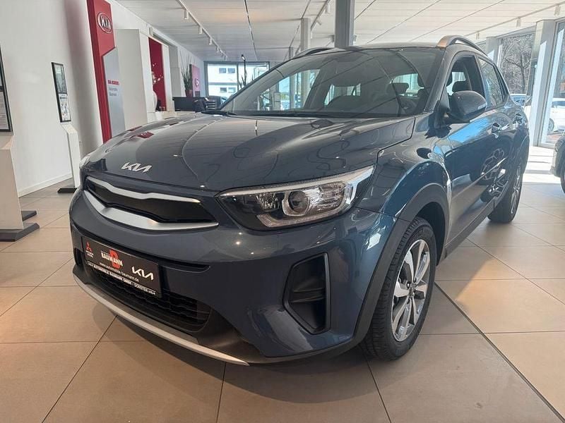 Neu Kia Stonic Vision 101 PS (74 kW) 2025 Blau SUV