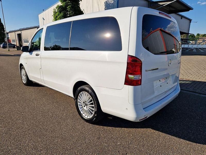 Gebraucht Mercedes Vito 163 PS (119 kW) 2019 Weiß Van