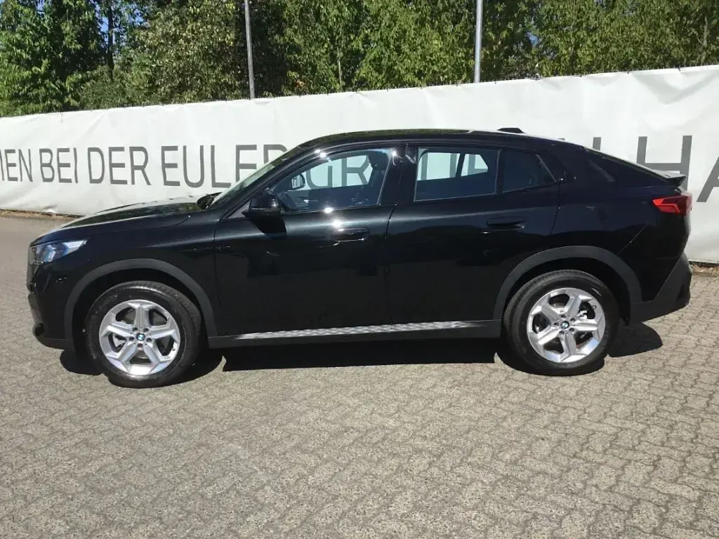 Gebraucht BMW X2 156 PS (114 kW) 2025 Schwarz SUV