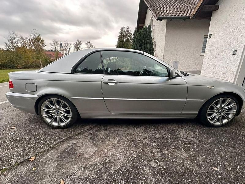 Gebraucht BMW 318 Cabriolet 145 PS (106 kW) 2004 Silber Cabrio