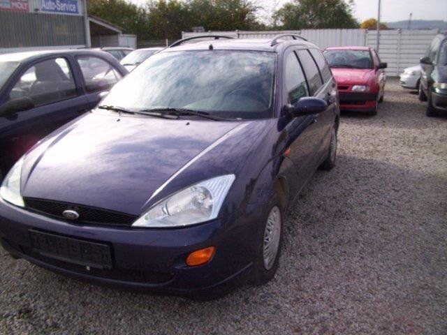 Blau metallic Gebraucht 2001 Ford Focus Finesse Kombi | 400 € (Superpreis) - Bild 1/4