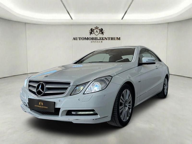 Second-hand Mercedes E250 204 CP (150 kW) 2011 Alb Coupe