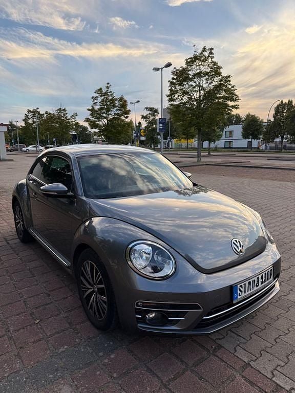 Silber Gebraucht 2016 VW Beetle Allstar Limousine | 13.950 € (Fairer Preis) - Bild 1/4
