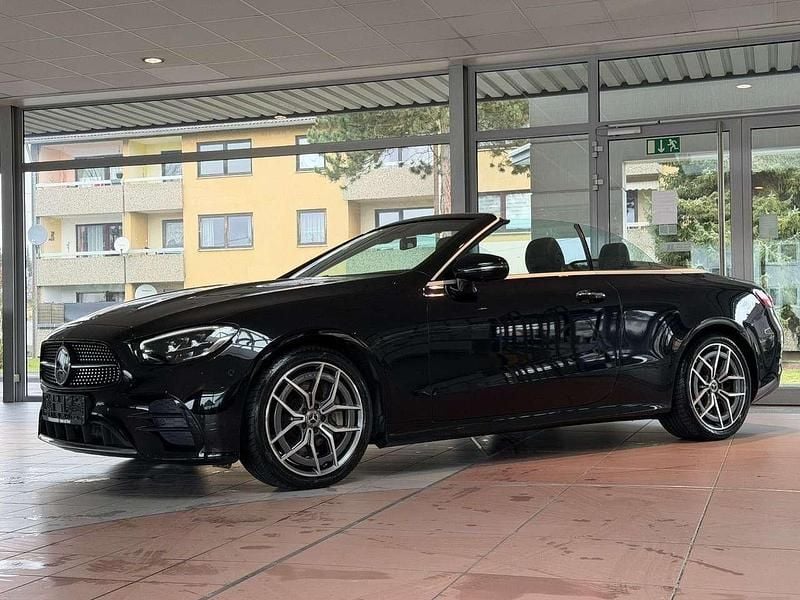Gebraucht Mercedes E450 AMG 367 PS (269 kW) 2022 Schwarz Cabrio