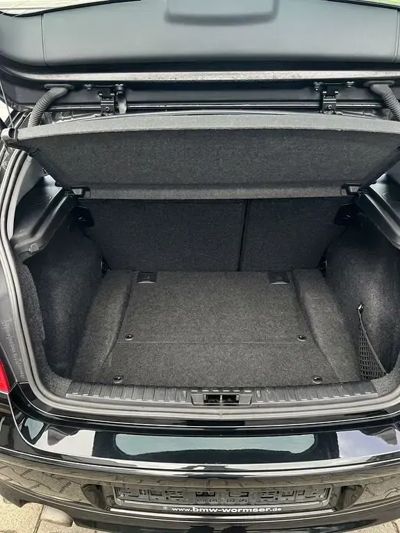 Gebraucht BMW 116 122 PS (89 kW) 2011 Schwarz Kleinwagen