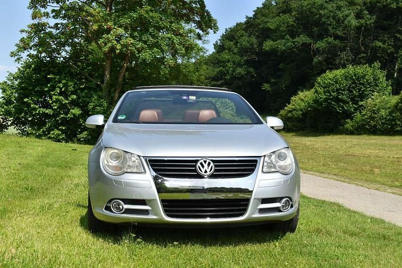 Gebraucht VW Eos Individual 150 PS (110 kW) 2008 Silber Cabrio