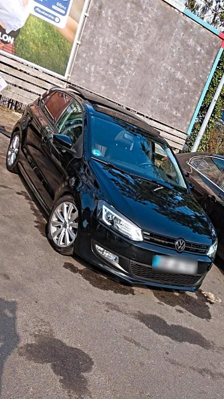 Gebraucht VW Polo 90 PS (66 kW) 2014 Schwarz Kleinwagen