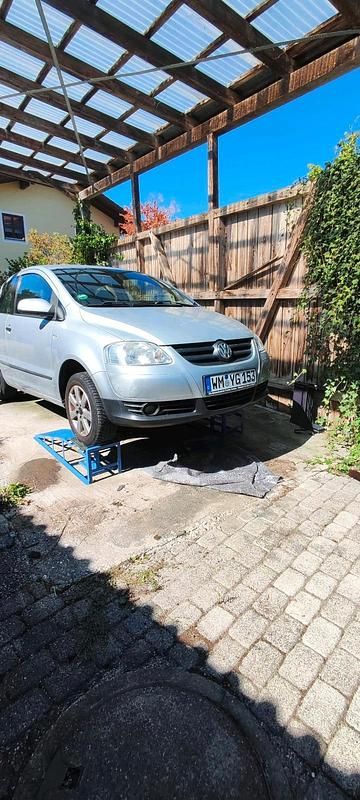 Silber Gebraucht 2006 VW Polo Kleinwagen | 500 € (Superpreis) - Bild 1/4