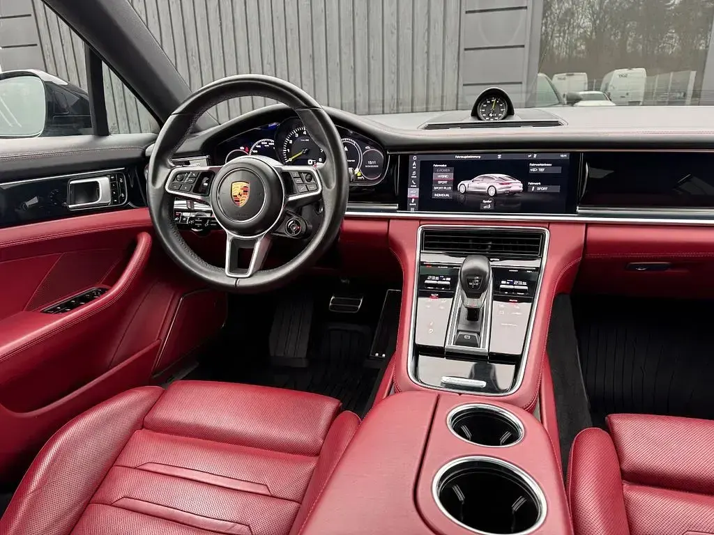 Gebraucht Porsche Panamera 4 E-Hybrid Edition 462 PS (339 kW) 2020 Schwarz Kleinwagen