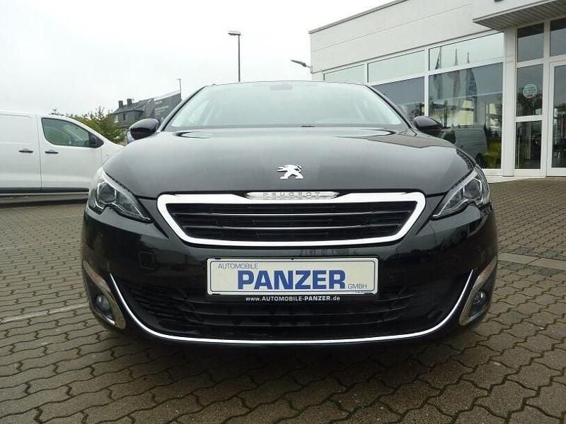 Gebraucht Peugeot 308 Allure 156 PS (114 kW) 2014 Schwarz Kombi