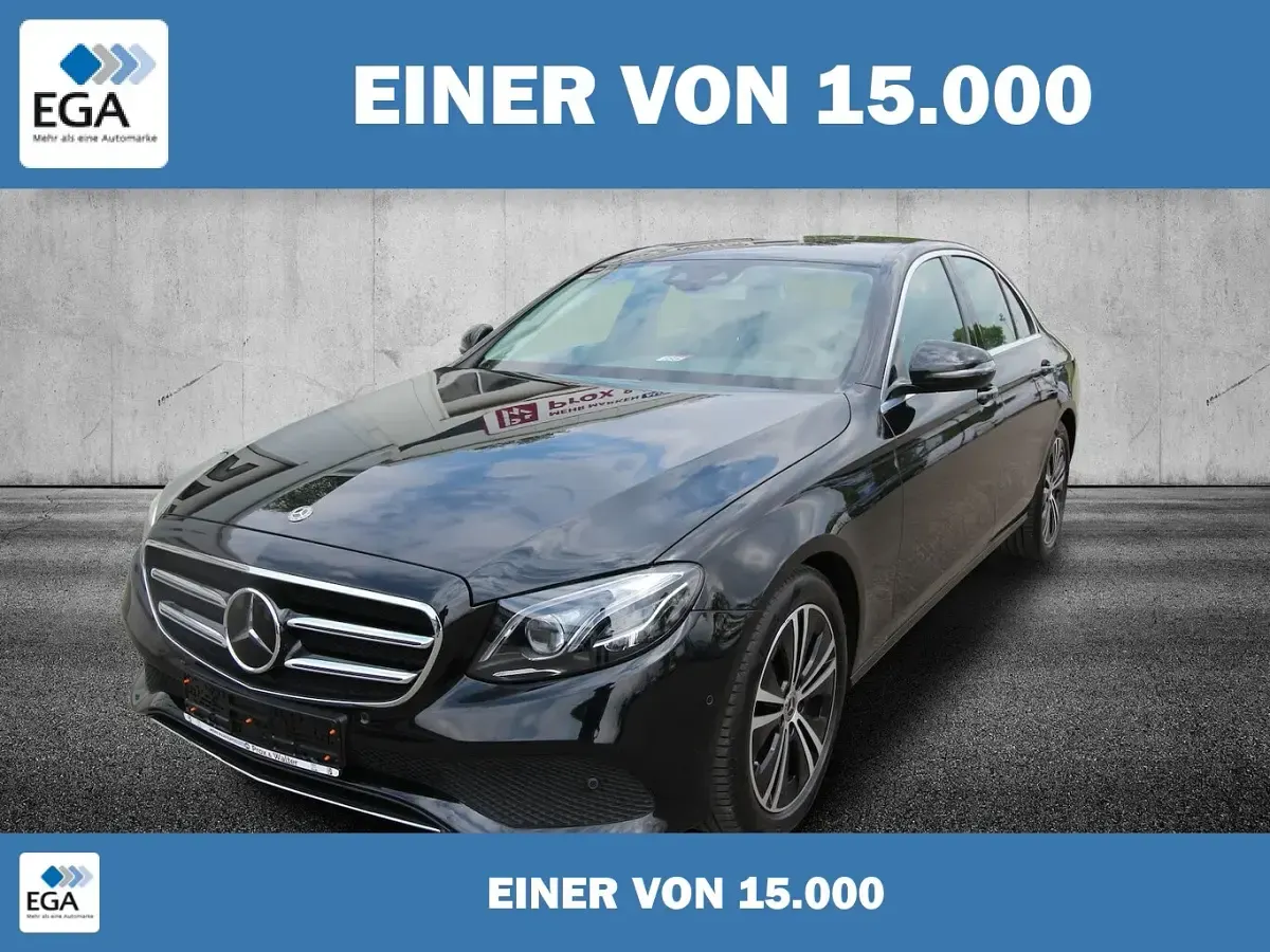 Gebraucht Mercedes E220 Avantgarde 194 PS (142 kW) 2020 Schwarz metallic