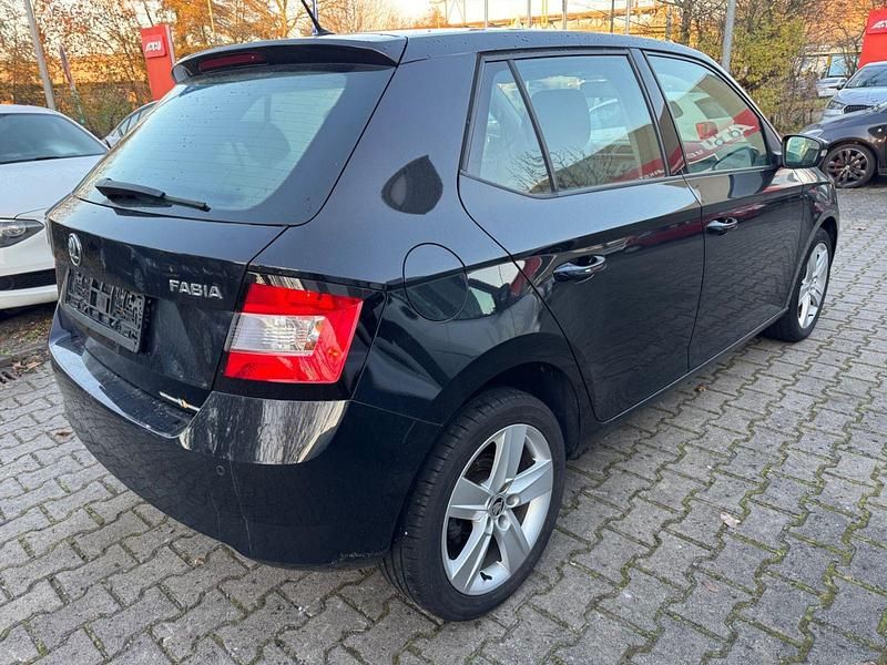 Gebraucht Skoda Fabia Cool Edition 90 PS (66 kW) 2017 Schwarz Kleinwagen