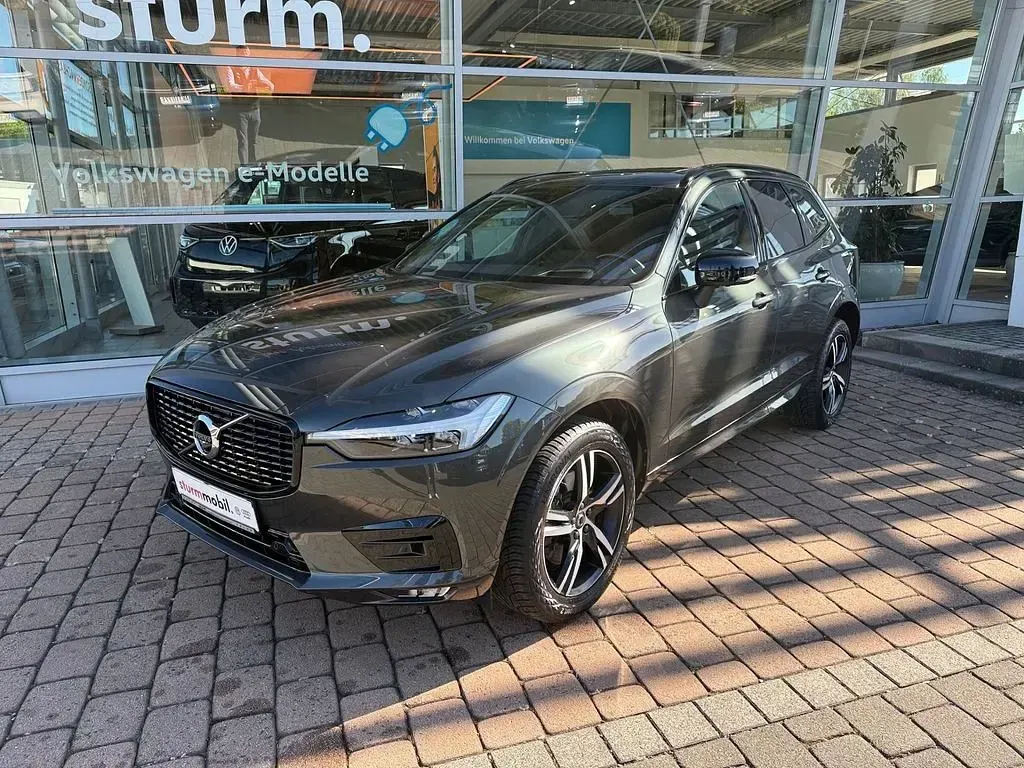 Gebraucht Volvo XC60 R-Design 197 PS (144 kW) 2021 Pine grey / metallic SUV