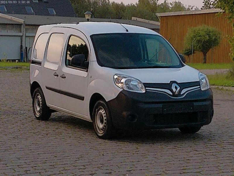 Weiß Gebraucht 2018 Renault Kangoo Rapid Extra Van / Kleinbus | 10.499 € (Fairer Preis) - Bild 1/4