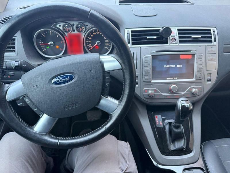 Gebraucht Ford Kuga Titanium 140 PS (102 kW) 2012 Grau SUV