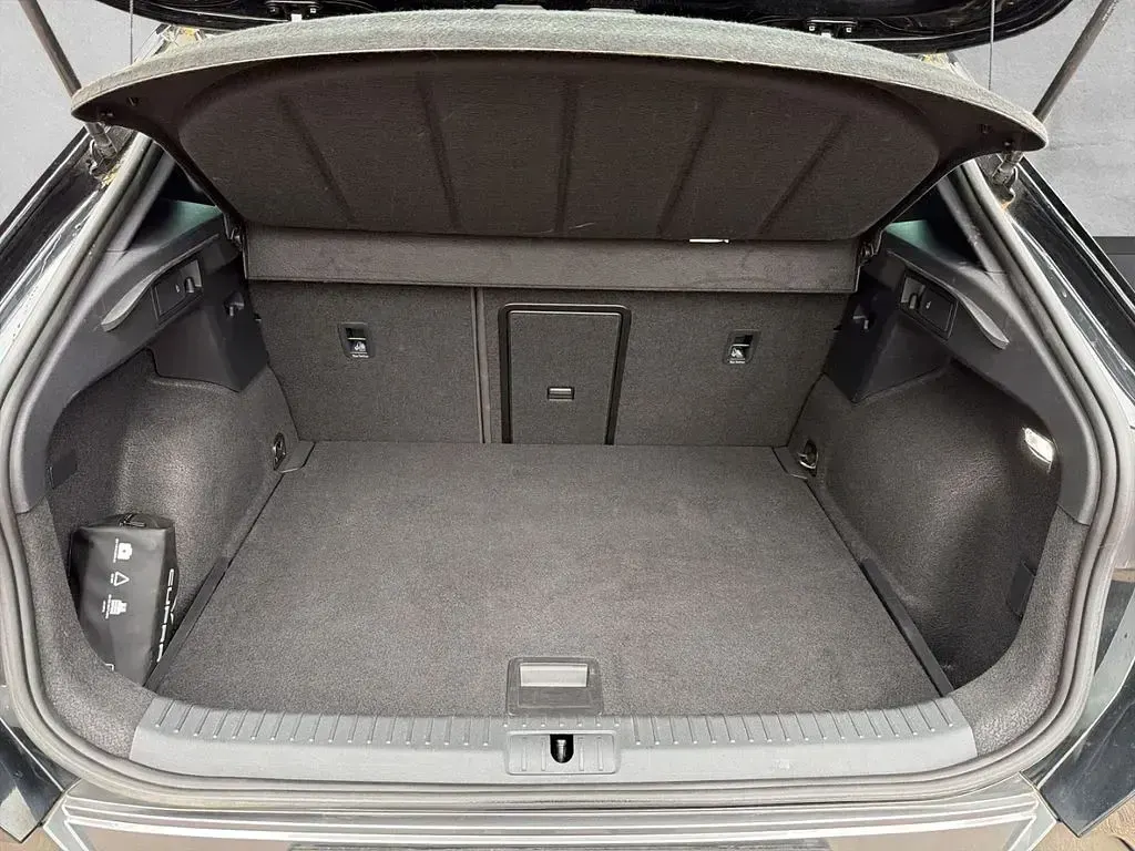 Gebraucht Cupra Formentor 150 PS (110 kW) 2022 Schwarz SUV