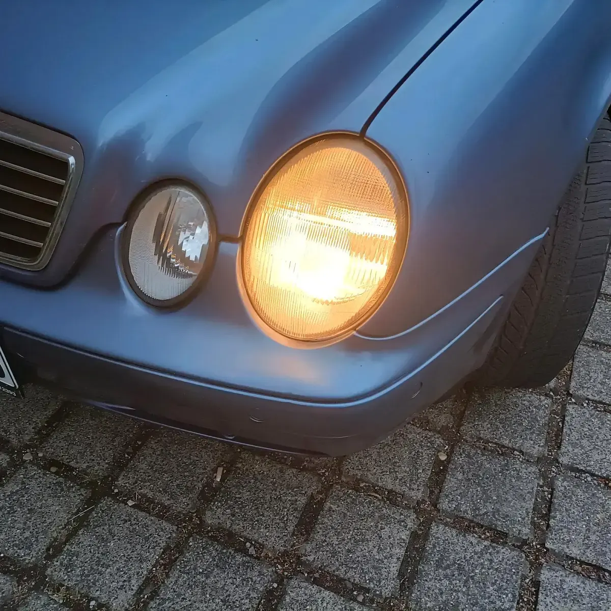 Gebraucht Mercedes CLK200 136 PS (100 kW) 1999 Blau Coupé