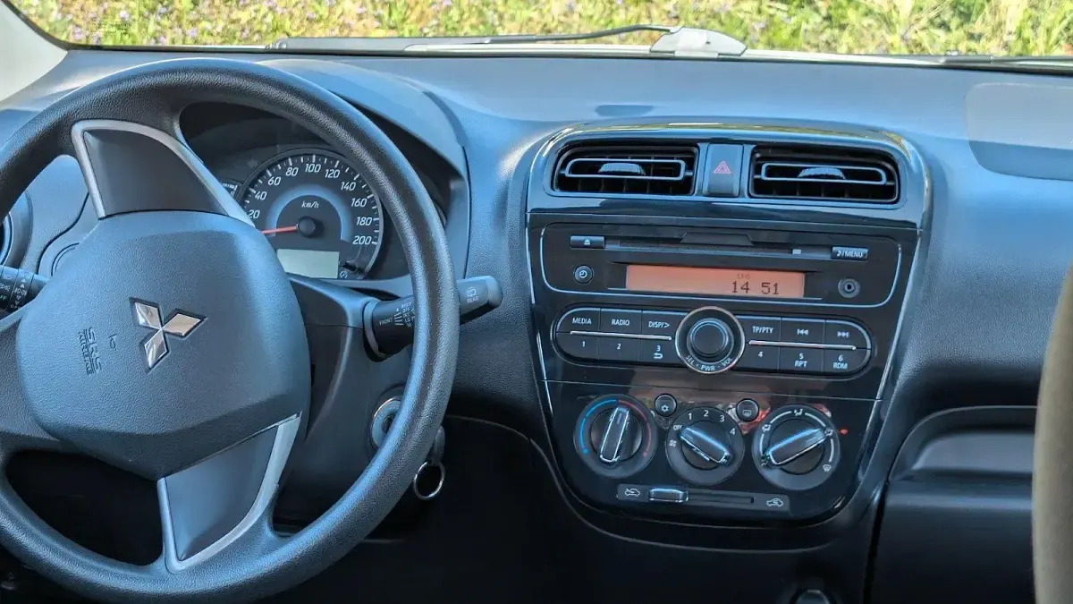 Brugt Mitsubishi Space Star 71 HK (52 kW) 2017 Sølv Hatchback