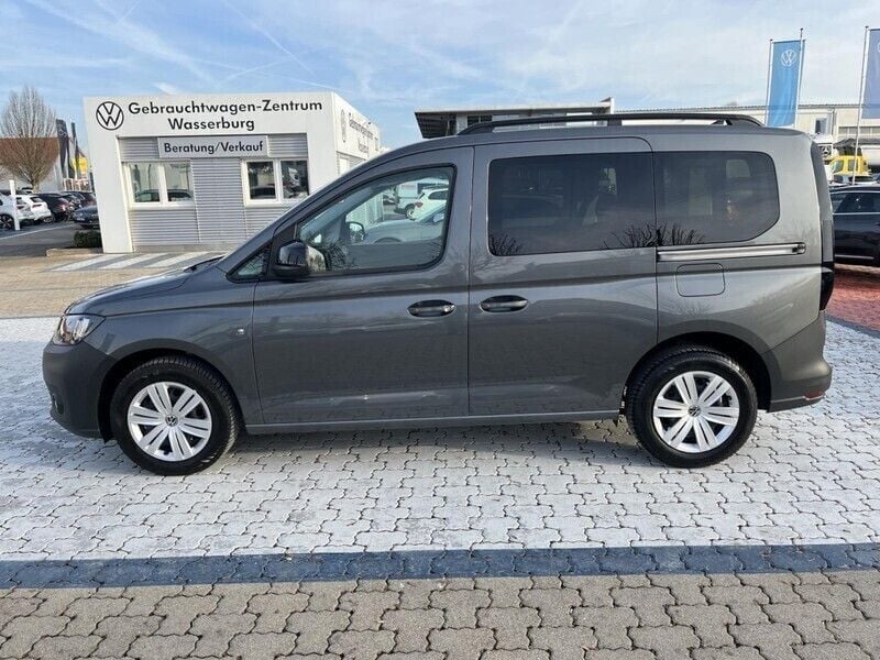 Gebraucht VW Caddy Basis 114 PS (83 kW) 2023 Grau Van / Kleinbus