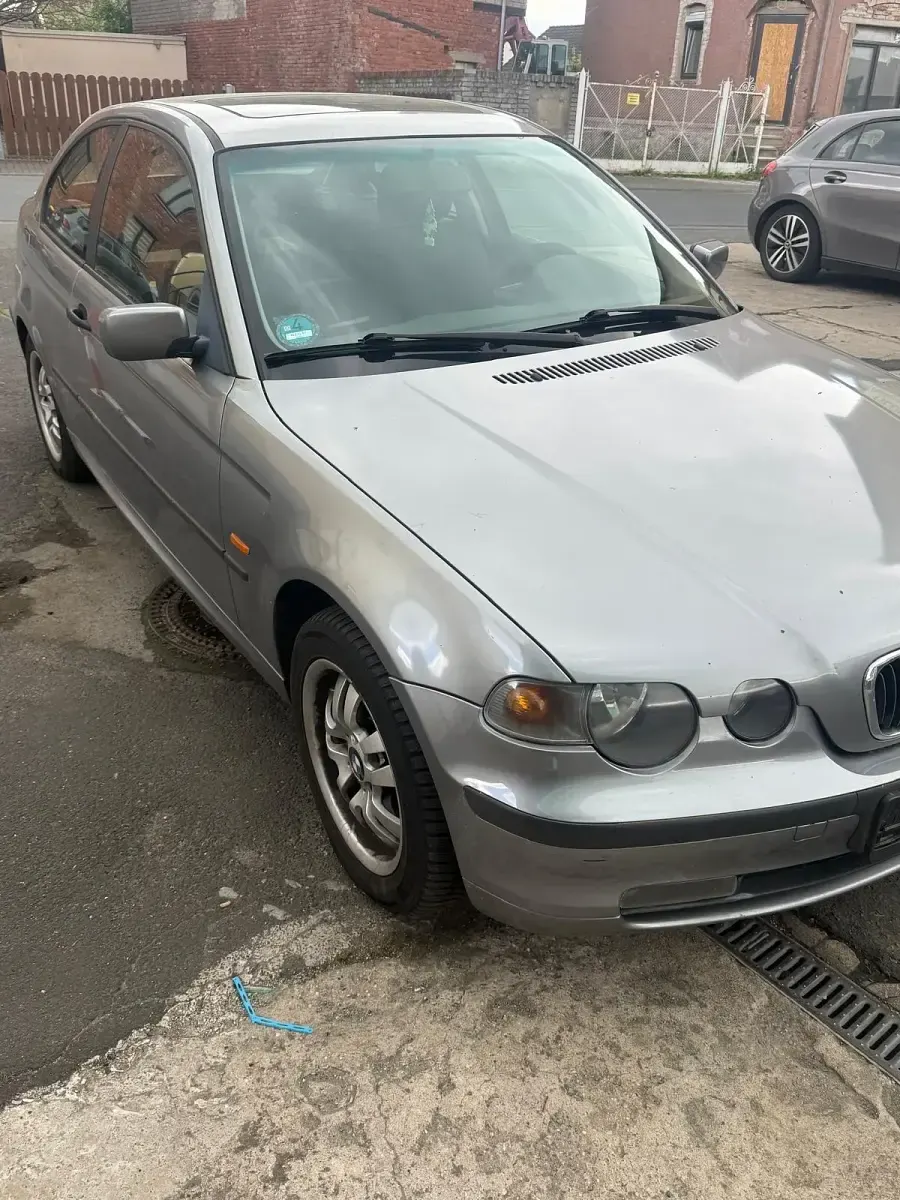 Gebraucht BMW 316 116 PS (85 kW) 2003 Grau Coupé
