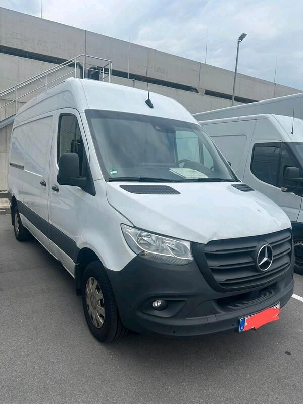 Weiß Gebraucht 2022 Mercedes Sprinter Van | 14.999 € - Bild 1/4