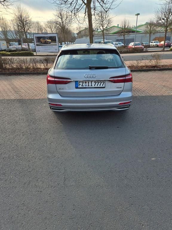 Second-hand Audi A6 Advanced 204 CP (150 kW) 2025 Argintiu Break