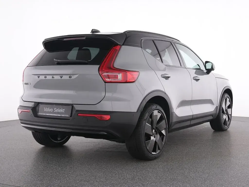 Gebraucht Volvo EX40 Ultra 185 kW (252 PS) 2025 Grau SUV