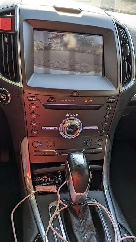 Gebraucht Ford S-MAX Titanium 209 PS (153 kW) 2017 Schwarz Van / Kleinbus