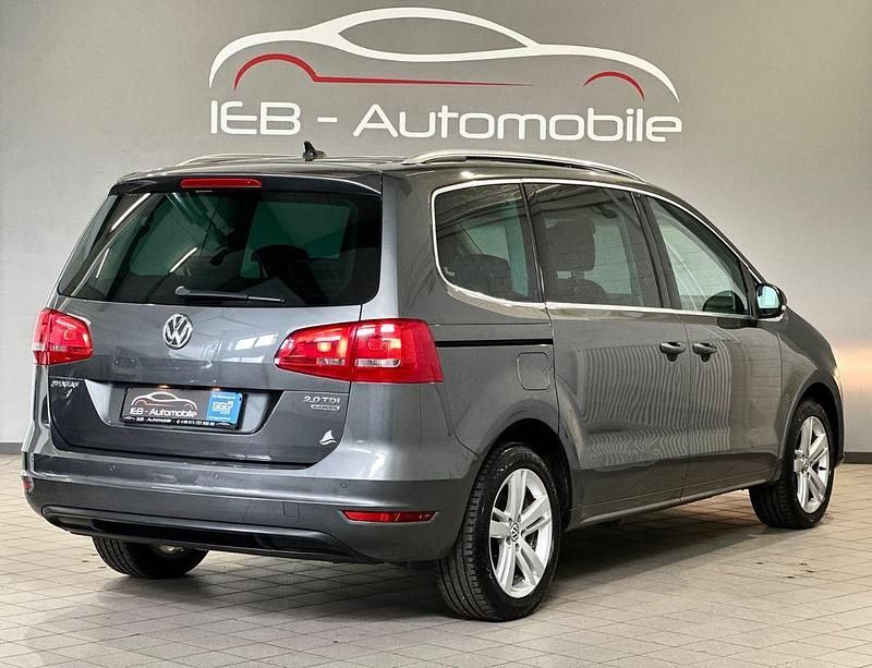 Gebraucht VW Sharan Match 140 PS (102 kW) 2013 Grau Van / Kleinbus
