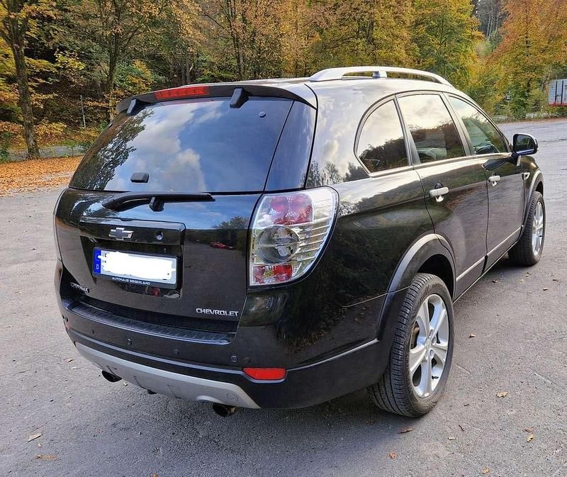 Gebraucht Chevrolet Captiva LTZ 184 PS (135 kW) 2012 Schwarz SUV