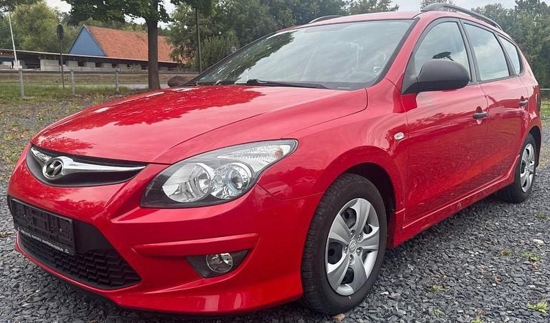 Gebraucht 2010 Hyundai i30 Classic Kombi | 2.900 € (Guter Preis) - Bild 1/4