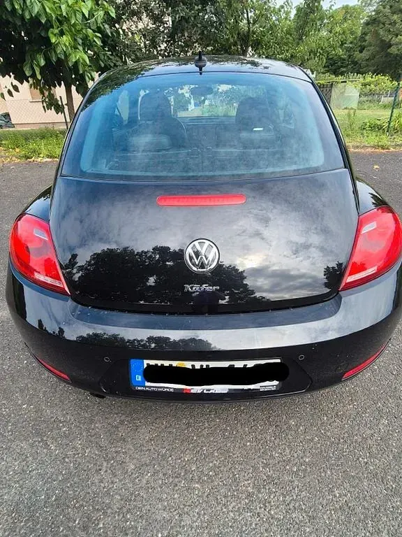 Gebraucht VW Beetle Comfortline 105 PS (77 kW) 2012 Schwarz Kleinwagen