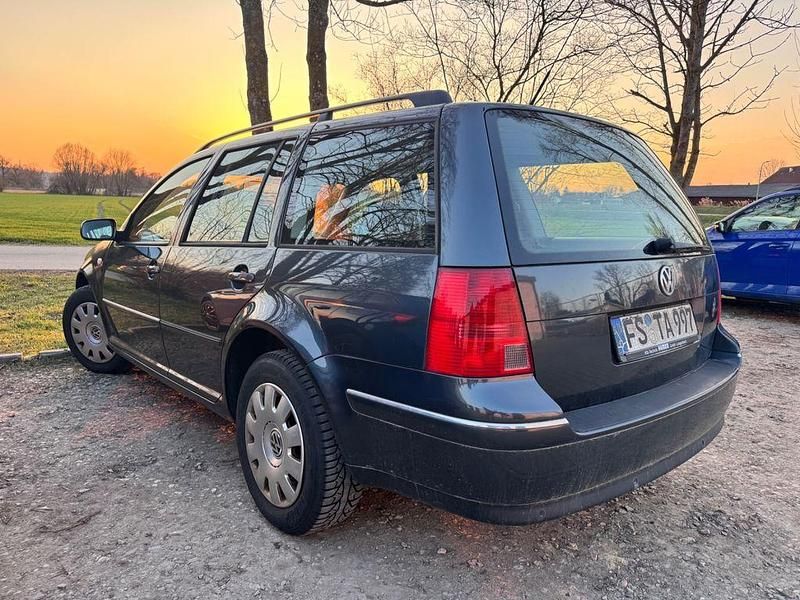 Gebraucht VW Bora Comfortline 101 PS (74 kW) 2002 Schwarz Kombi