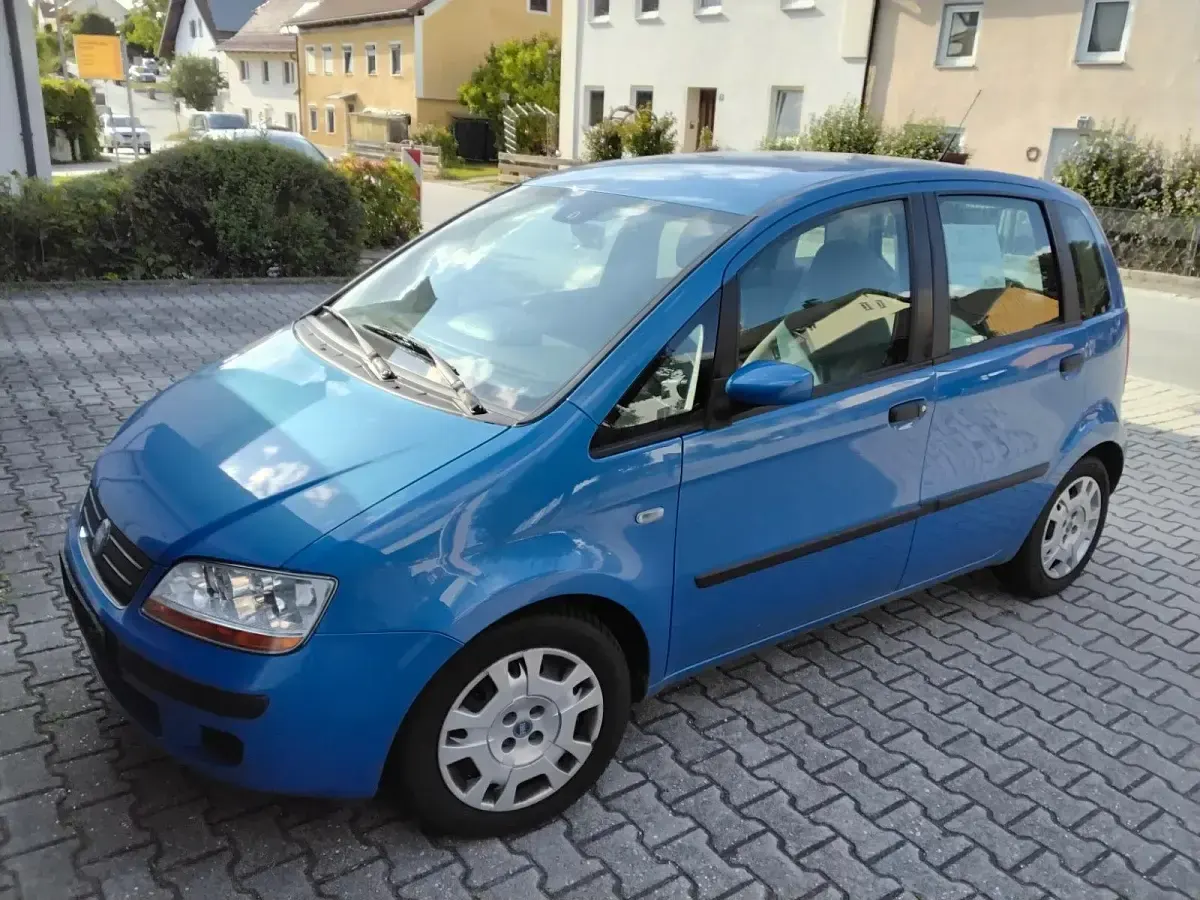 Gebraucht Fiat Idea 95 PS (69 kW) 2006 Blau Van / Kleinbus