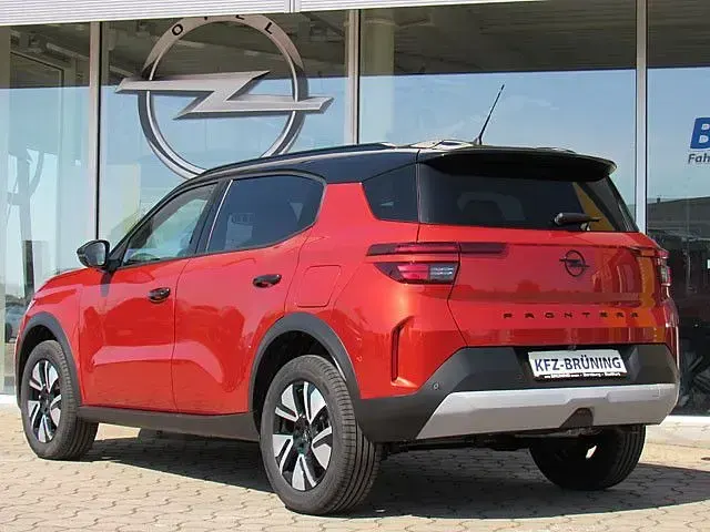 Neu Opel Frontera Ultimate 145 PS (106 kW) 2026 Orange SUV
