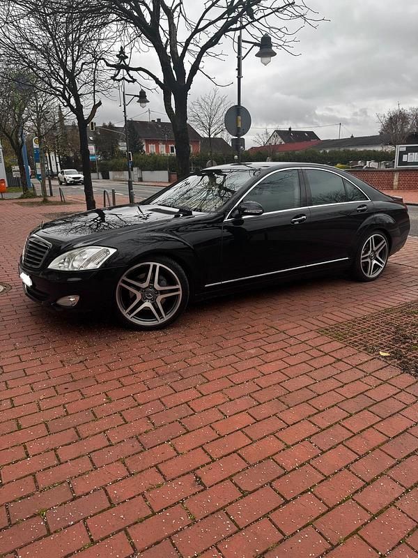 Schwarz Gebraucht 2005 Mercedes S350 Limousine | 8.000 € (Fairer Preis) - Bild 1/4