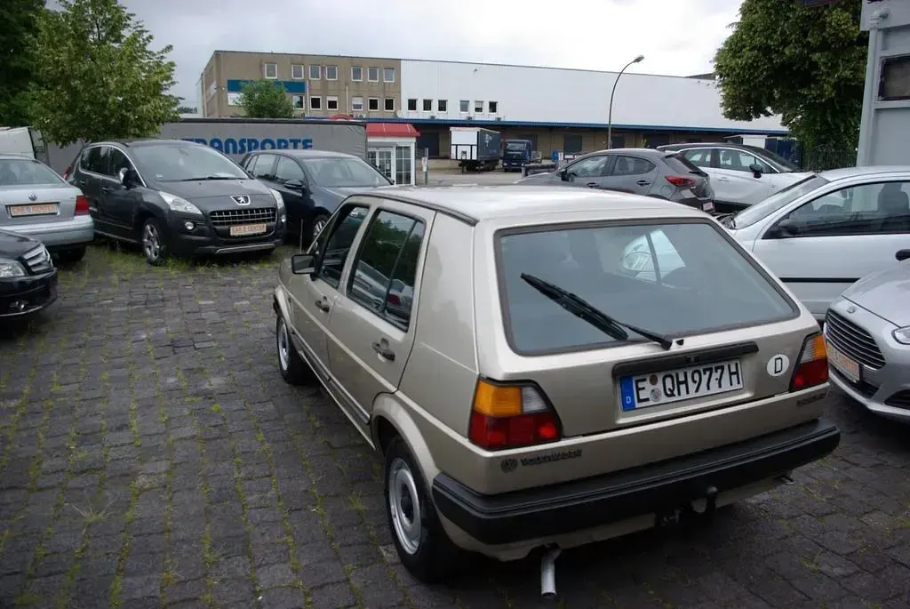 Gebraucht VW Golf II 90 PS (66 kW) 1985 Gold (metallic) Kleinwagen